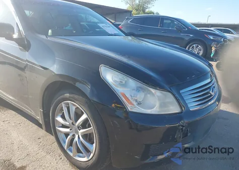 2008 Infiniti G35 Journey z USA, uszkodzony, nr VIN JNKBV61E88M204801